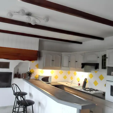 بيت للعطل Maison Charmante Pres De Avec Terrasse. *